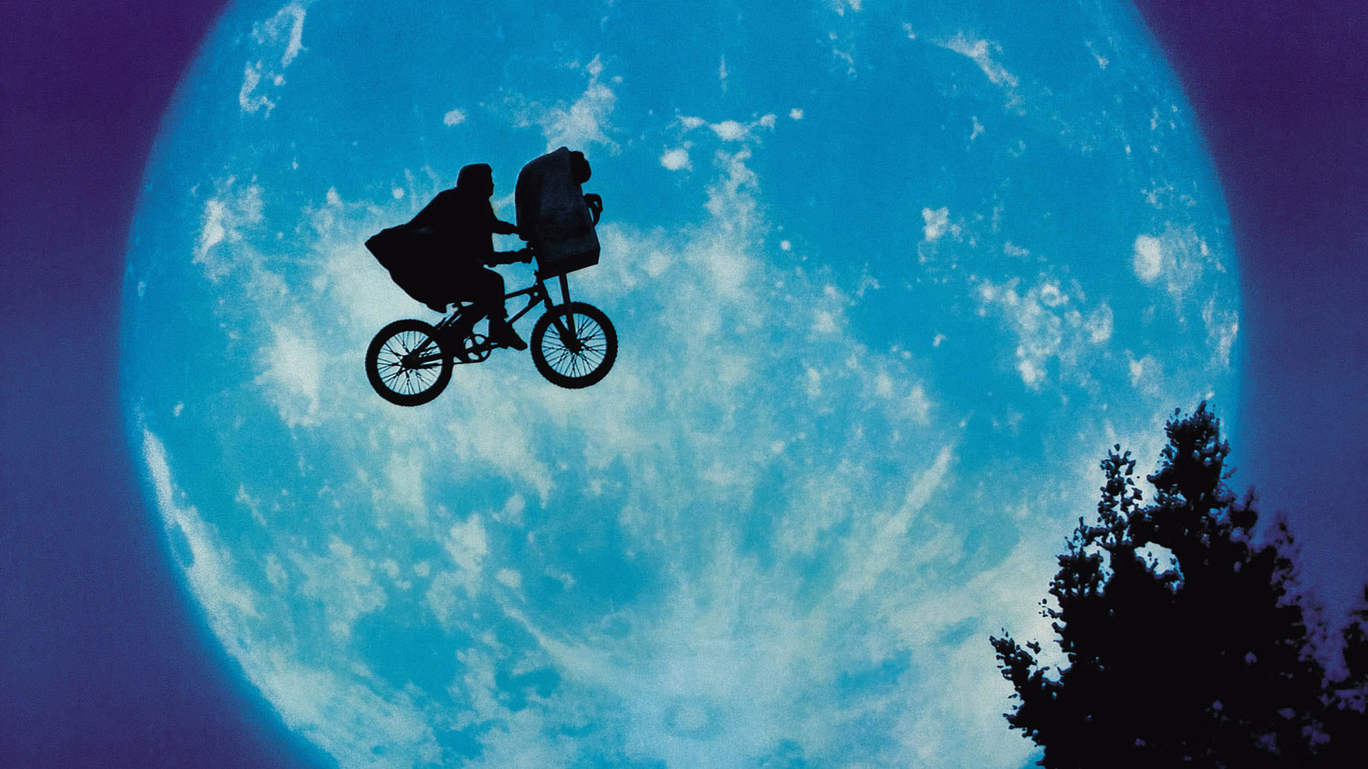 et-the-extra-terrestrial-52b33d468a5f9.jpg